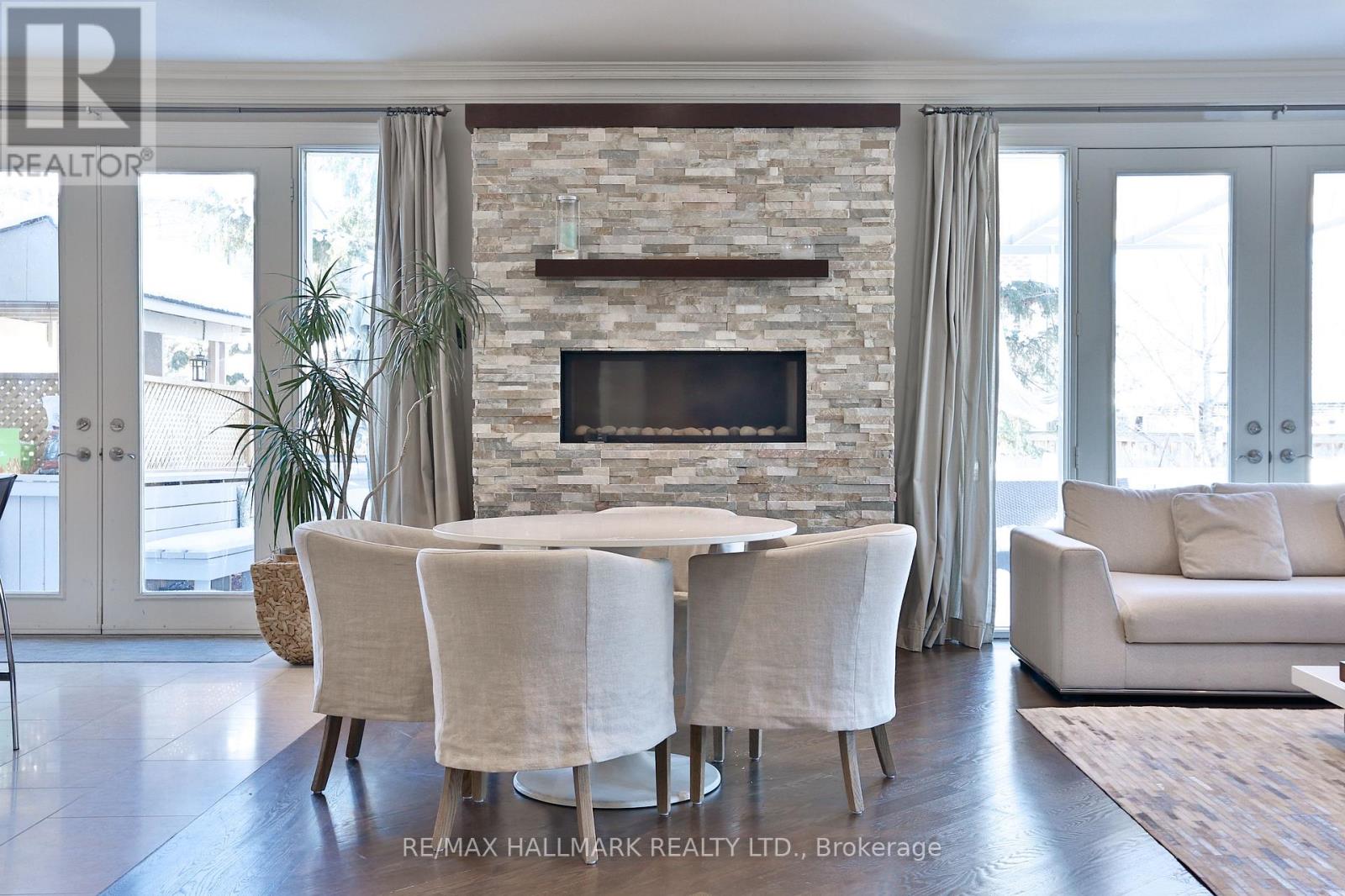 28 Clarkhill Street, Toronto, Ontario  M2R 2G7 - Photo 6 - C12973924