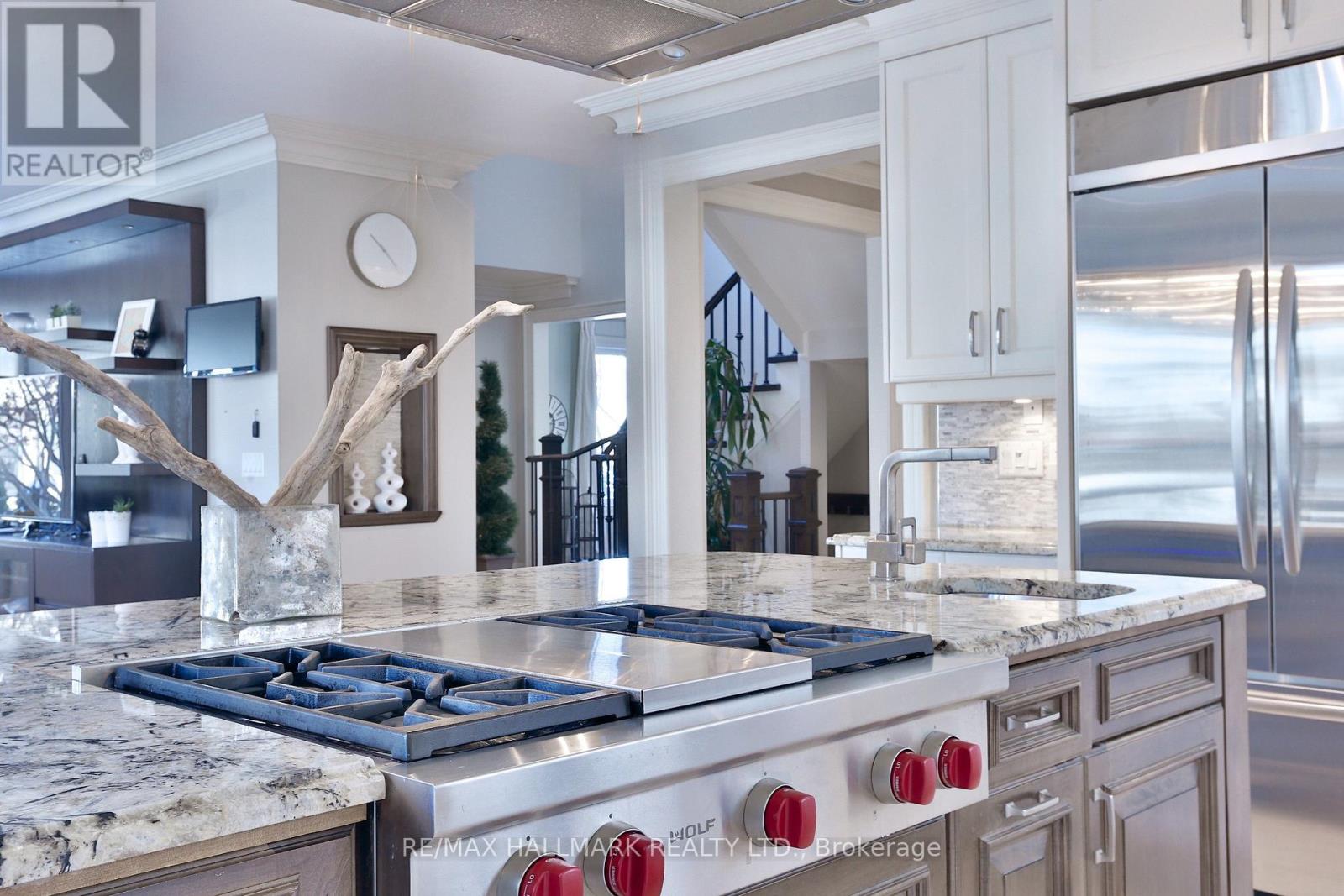 28 Clarkhill Street, Toronto, Ontario  M2R 2G7 - Photo 8 - C12973924