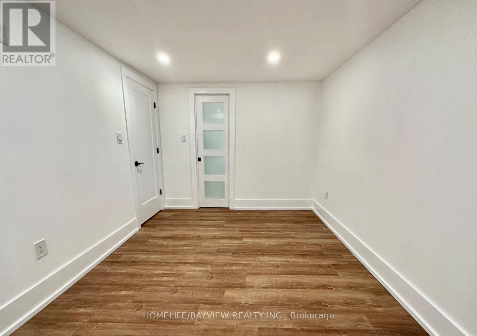 Lower - 43 Wineva Avenue, Toronto, Ontario  M4E 2T1 - Photo 13 - E12973870