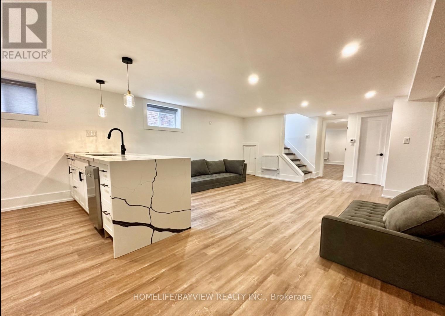 Lower - 43 Wineva Avenue, Toronto, Ontario  M4E 2T1 - Photo 4 - E12973870