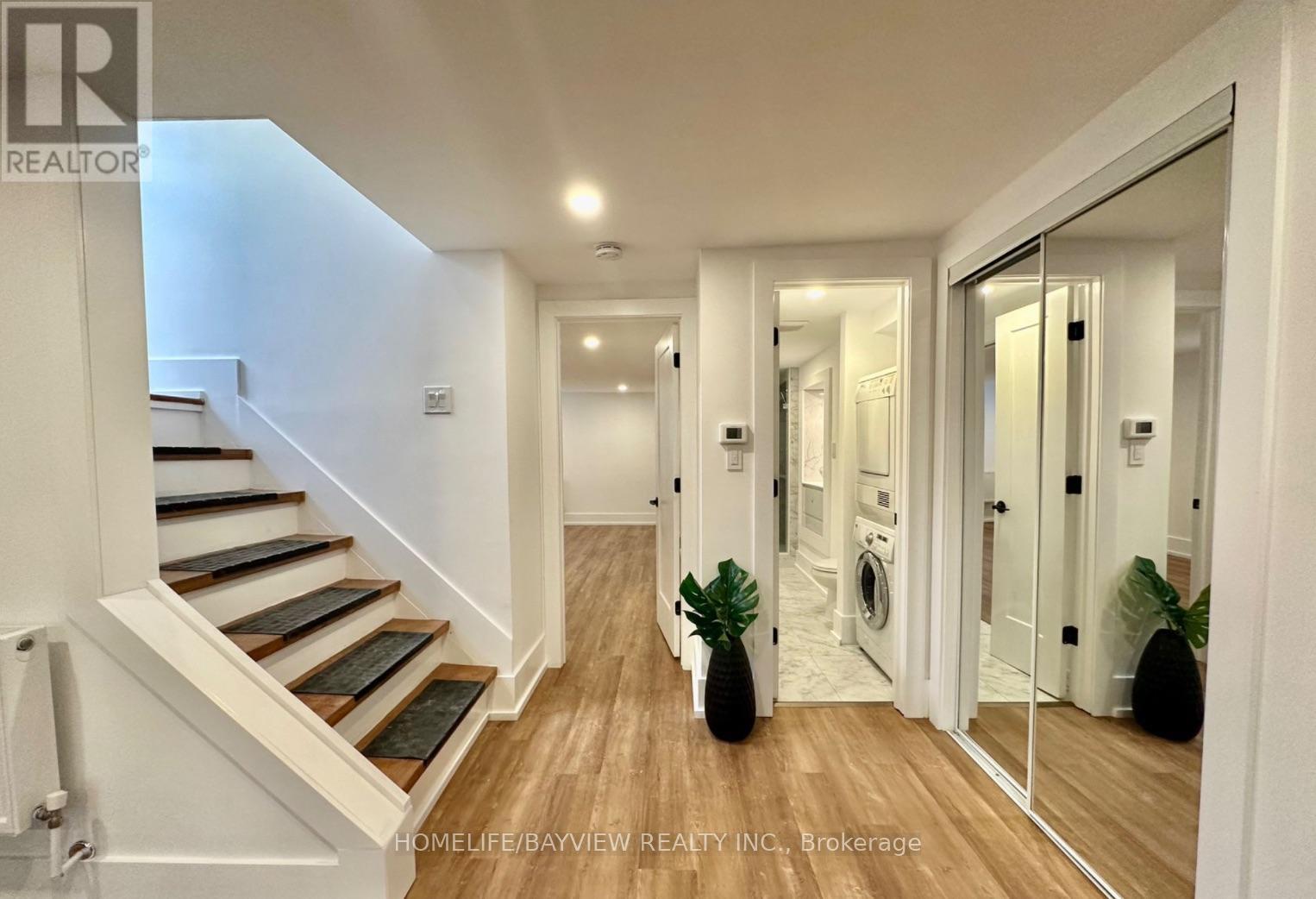 Lower - 43 Wineva Avenue, Toronto, Ontario  M4E 2T1 - Photo 8 - E12973870