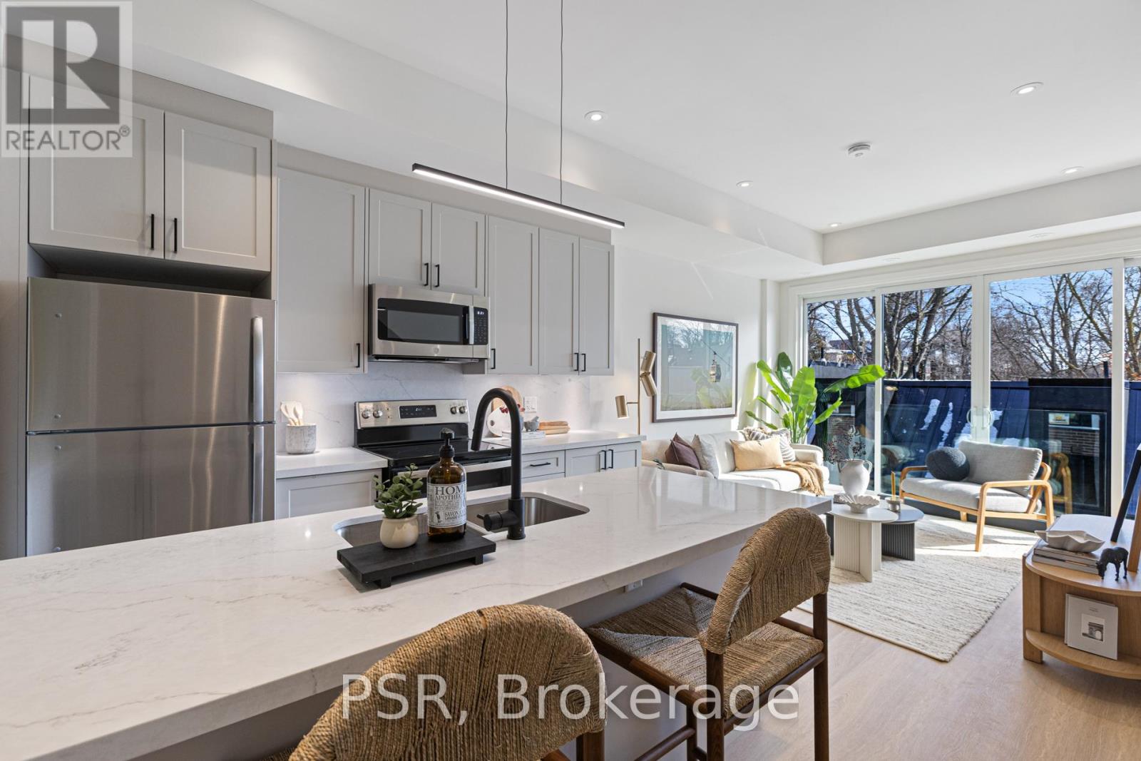 D - 53 Harriet Street, Toronto, Ontario  M4L 2G1 - Photo 2 - E12973886