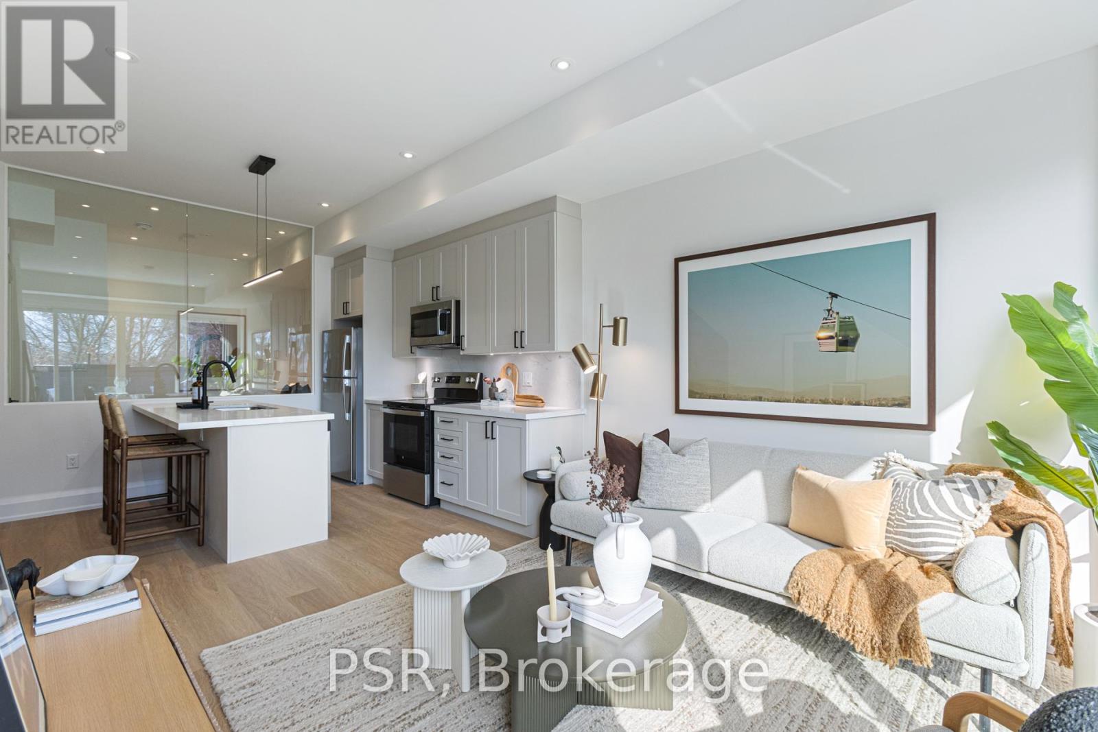 D - 53 Harriet Street, Toronto, Ontario  M4L 2G1 - Photo 4 - E12973886