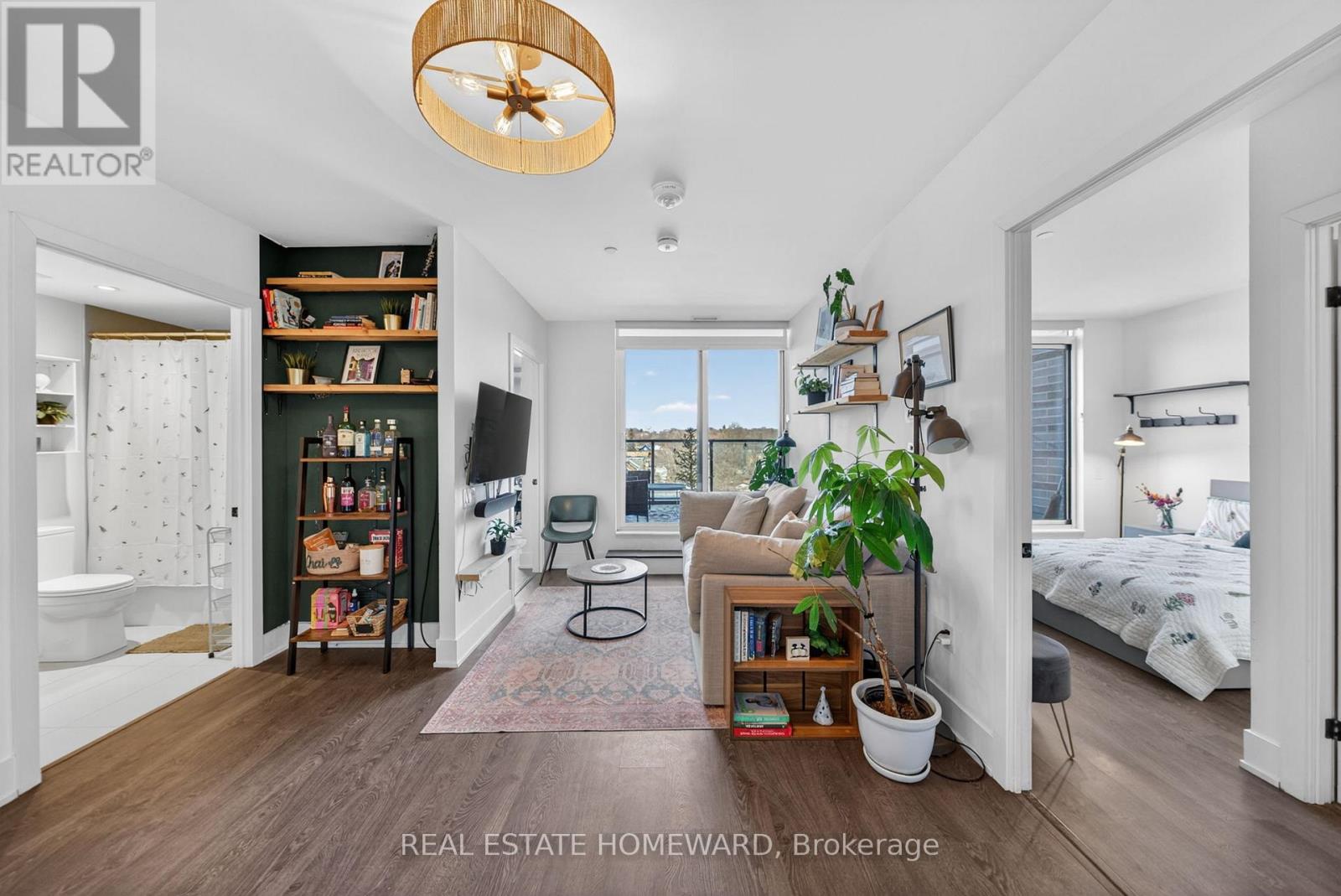 605 - 1888 Queen Street E, Toronto, Ontario  M4L 1H4 - Photo 4 - E12973918