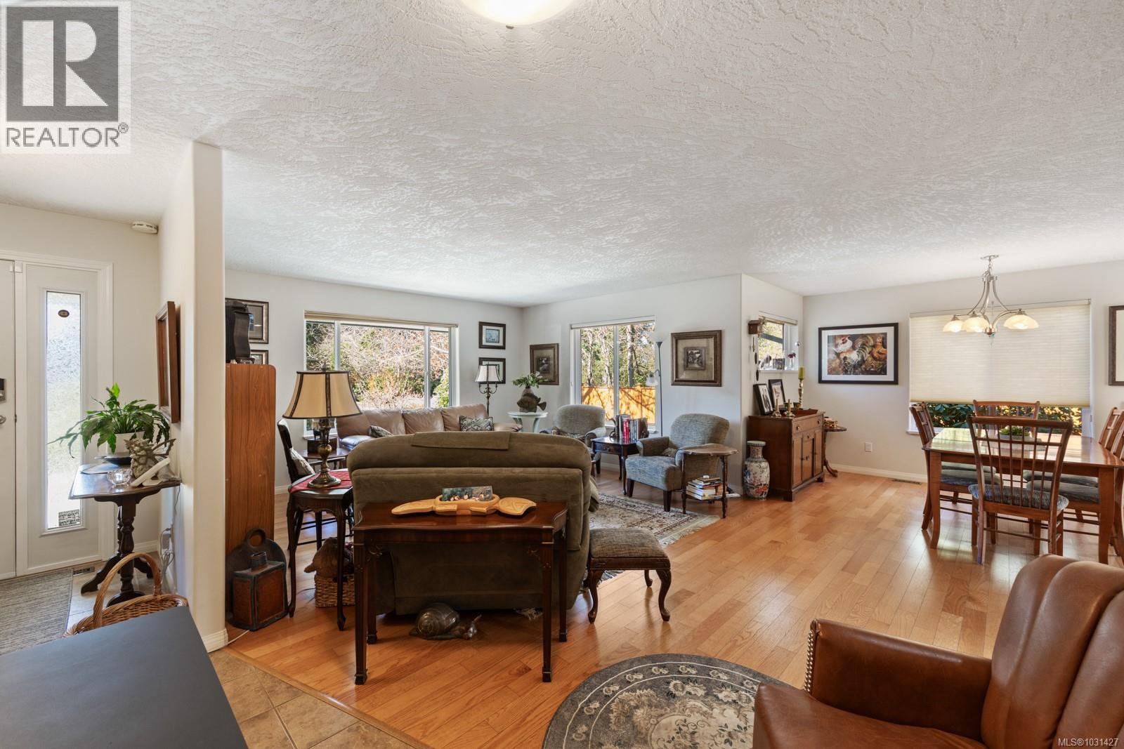 1474 Ridgemount Dr, Comox, British Columbia  V9M 3H1 - Photo 7 - 1031427