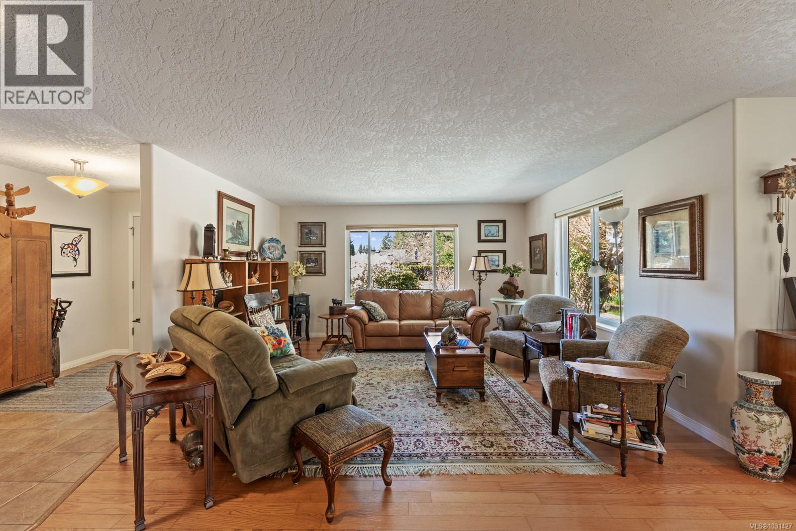 1474 Ridgemount Dr, Comox, British Columbia  V9M 3H1 - Photo 3 - 1031427