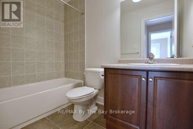 11 Savannah Crescent, Wasaga Beach, Ontario  L9Z 0E7 - Photo 32 - S12756656