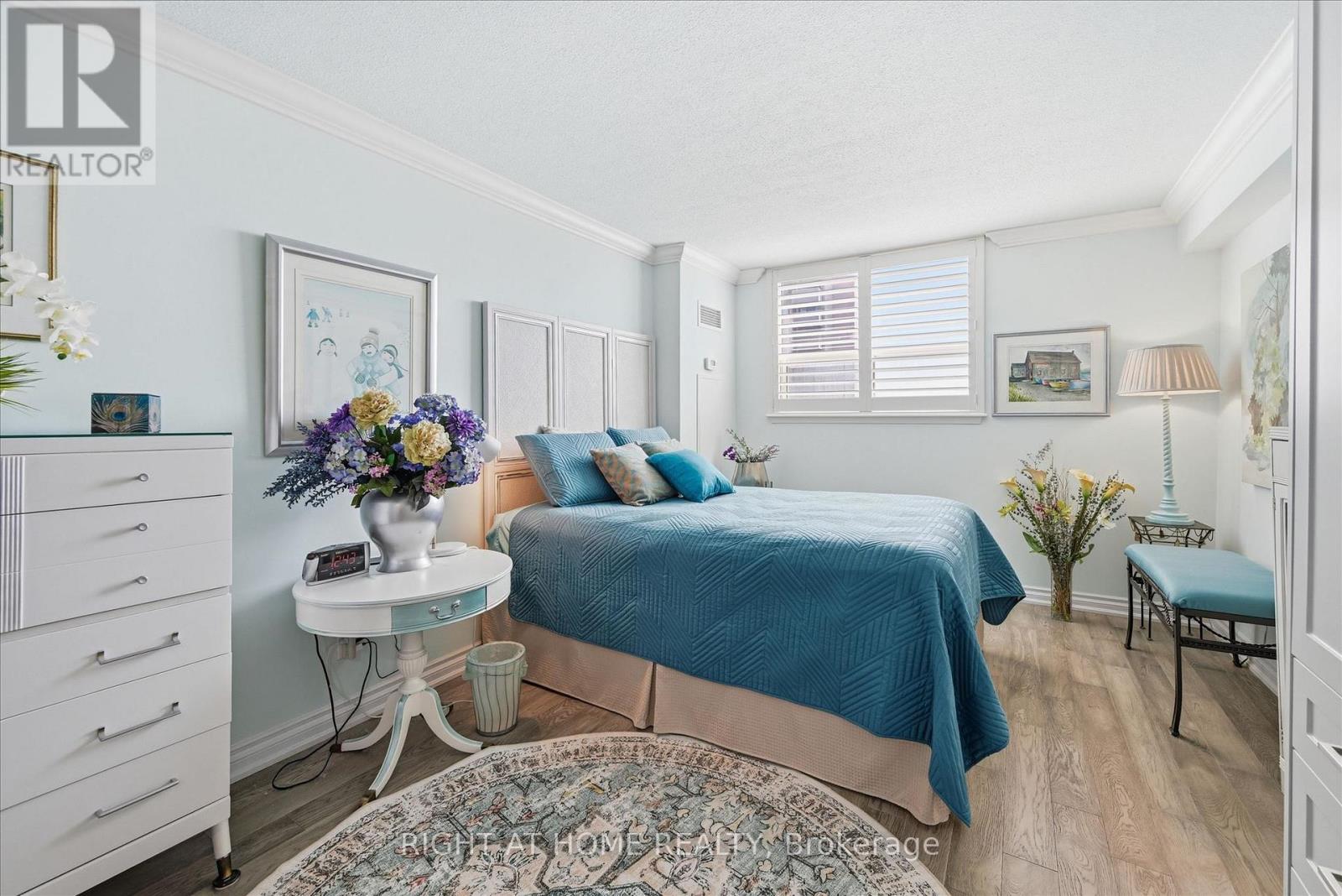 703 - 1425 Ghent Avenue, Burlington, Ontario  L7S 1X5 - Photo 28 - W12973884