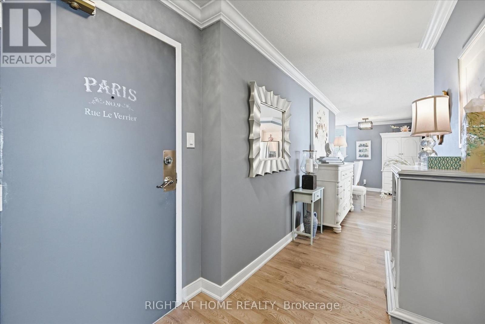 703 - 1425 Ghent Avenue, Burlington, Ontario  L7S 1X5 - Photo 7 - W12973884