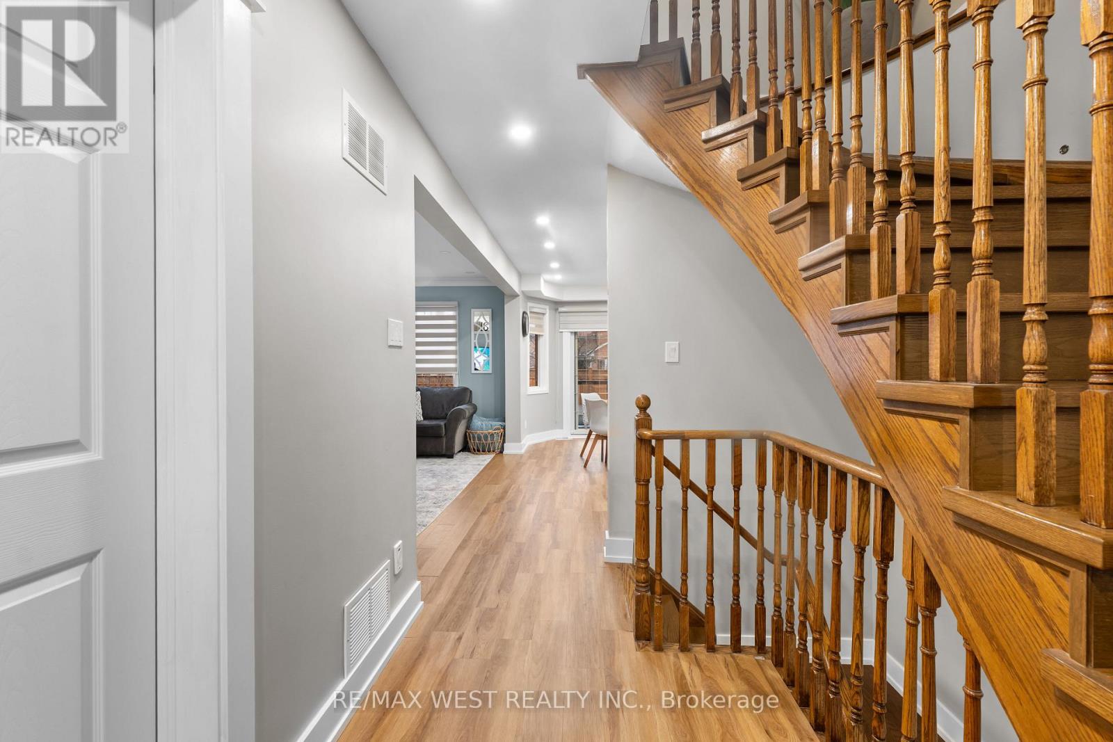 12 Berrydown Drive, Caledon, Ontario  L7E 1L8 - Photo 11 - W12973916