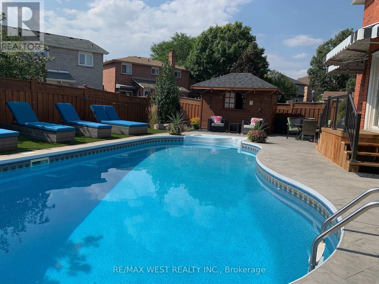 12 Berrydown Drive, Caledon, Ontario  L7E 1L8 - Photo 48 - W12973916