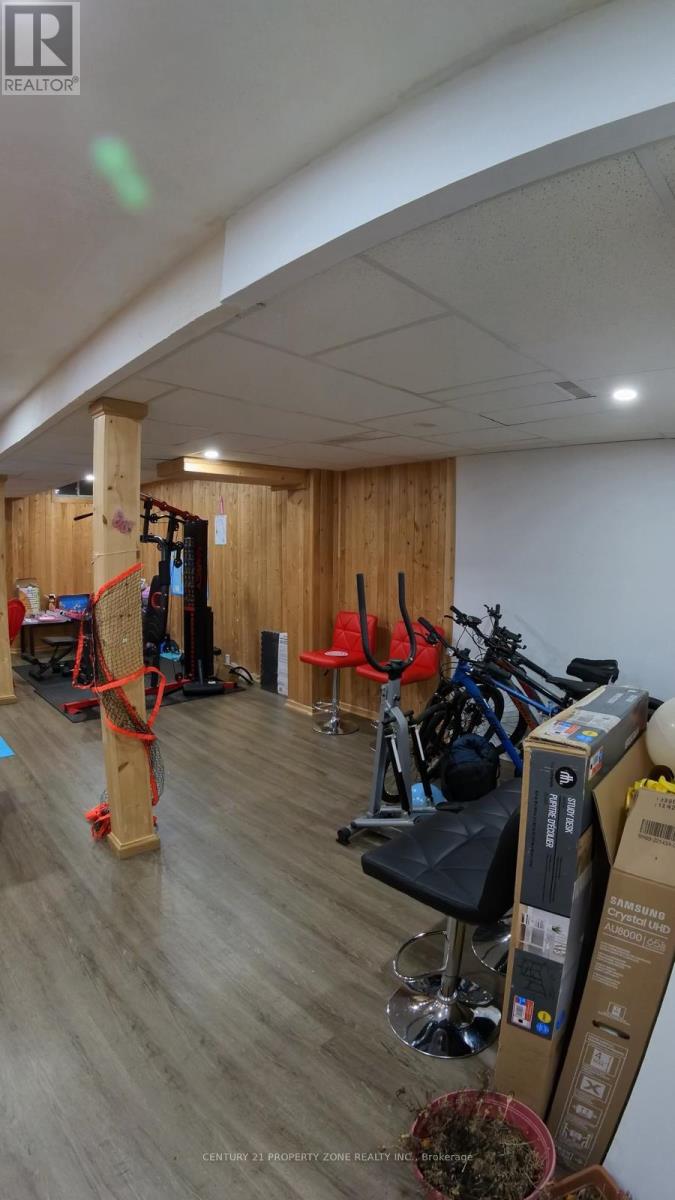 3822 Spicewood Way, Mississauga, Ontario  L5N 7W7 - Photo 28 - W12972466