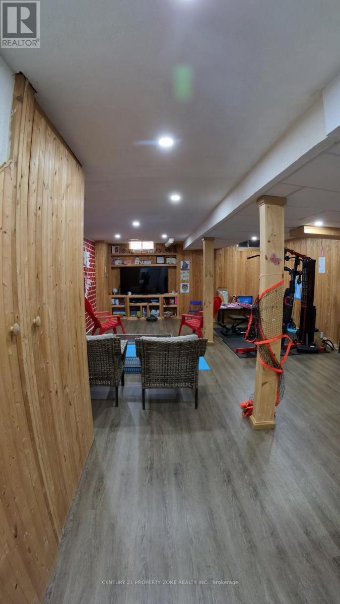 3822 Spicewood Way, Mississauga, Ontario  L5N 7W7 - Photo 29 - W12972466