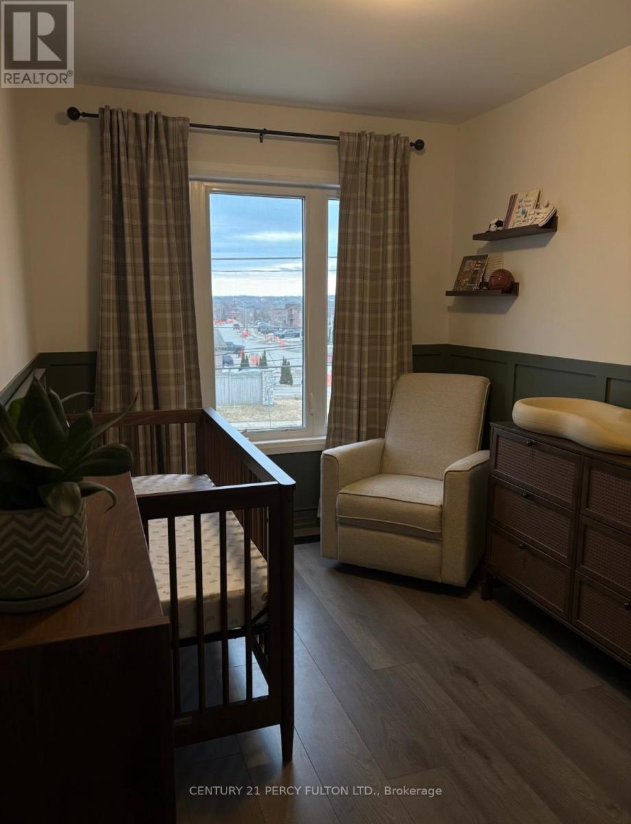 89 Fairlane Avenue, Barrie, Ontario  L9L 0M9 - Photo 35 - S12931320