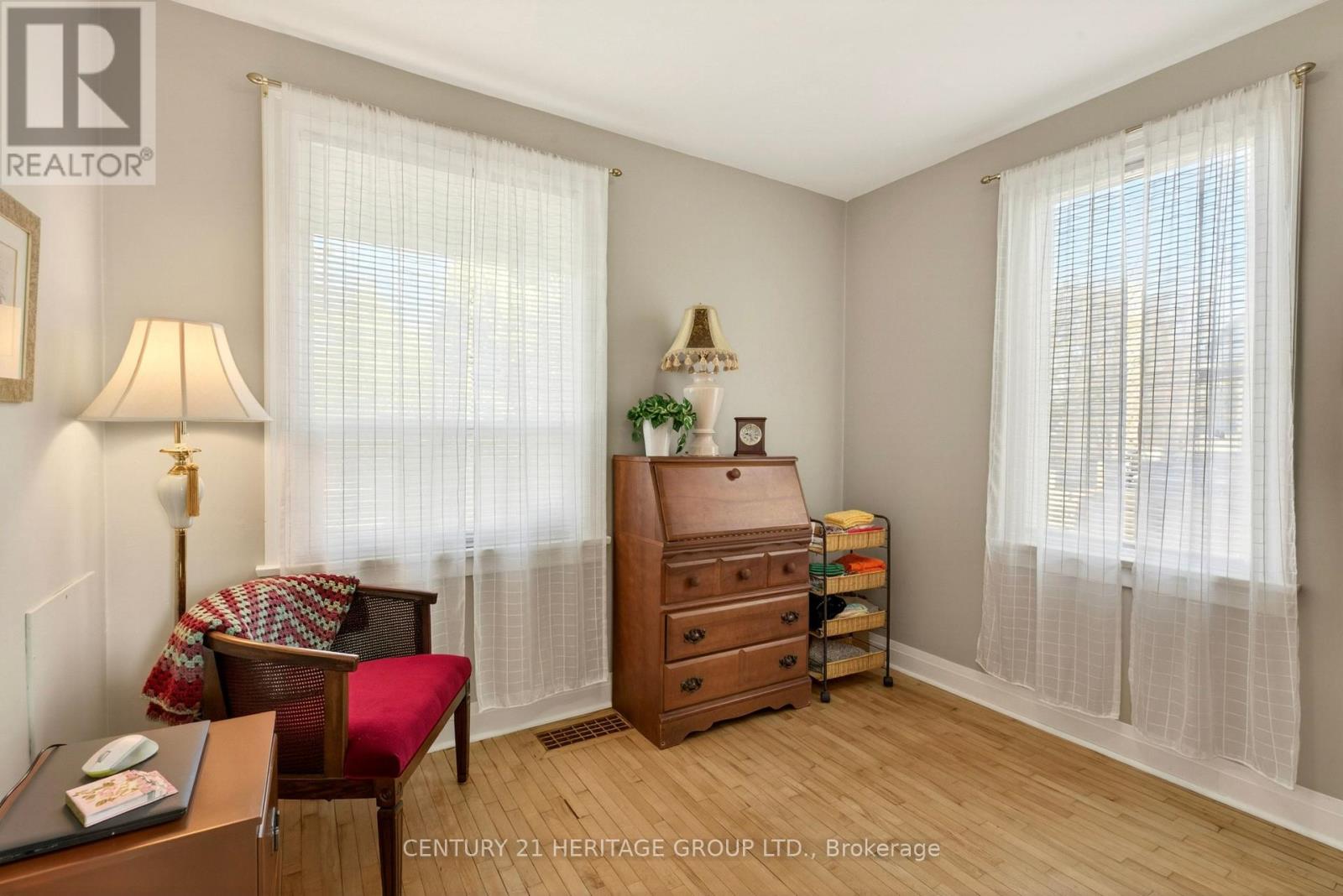 944 Garth Street, Hamilton, Ontario  L9C 4L2 - Photo 21 - X12940764