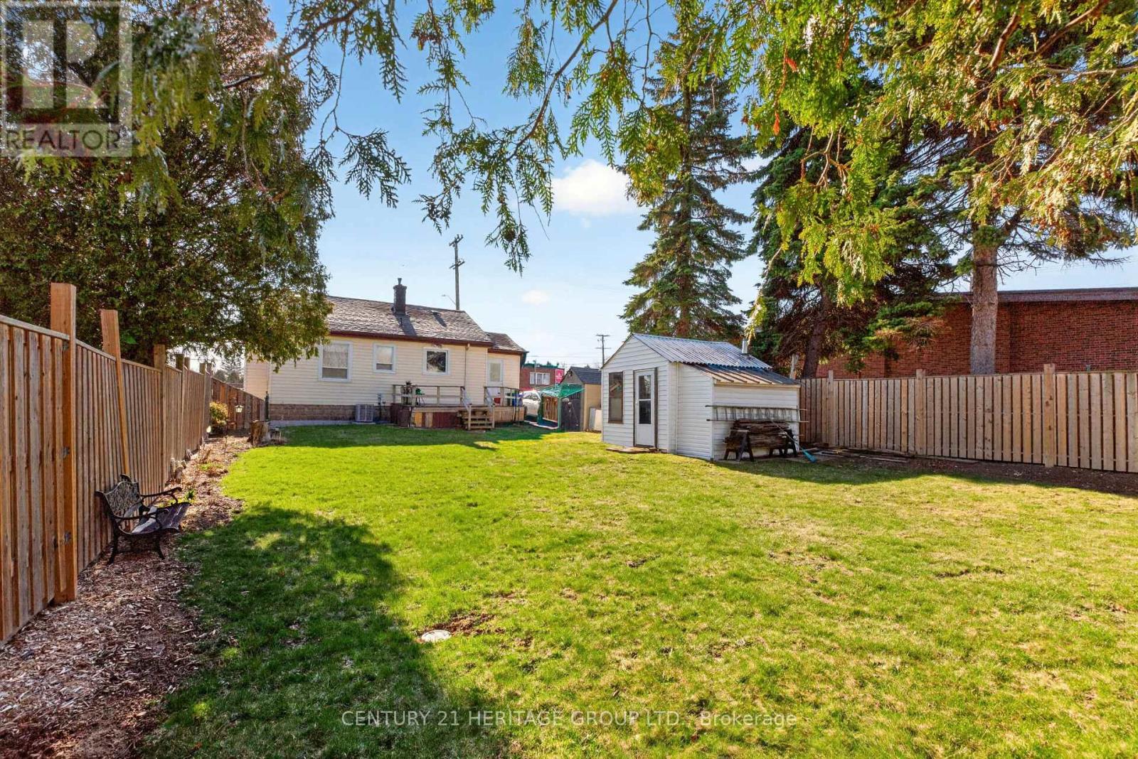 944 Garth Street, Hamilton, Ontario  L9C 4L2 - Photo 47 - X12940764