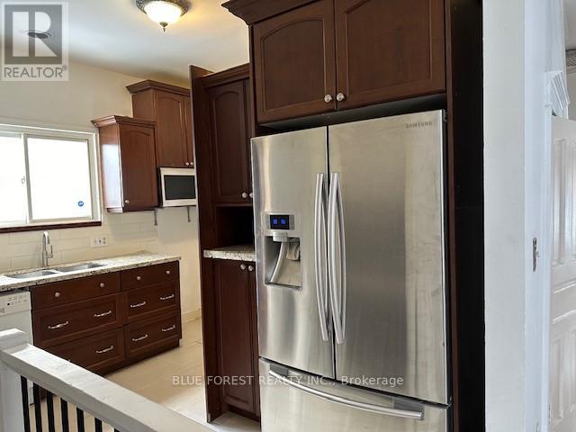 220 Waterloo Street, London East, Ontario  N6B 2N3 - Photo 6 - X12973964