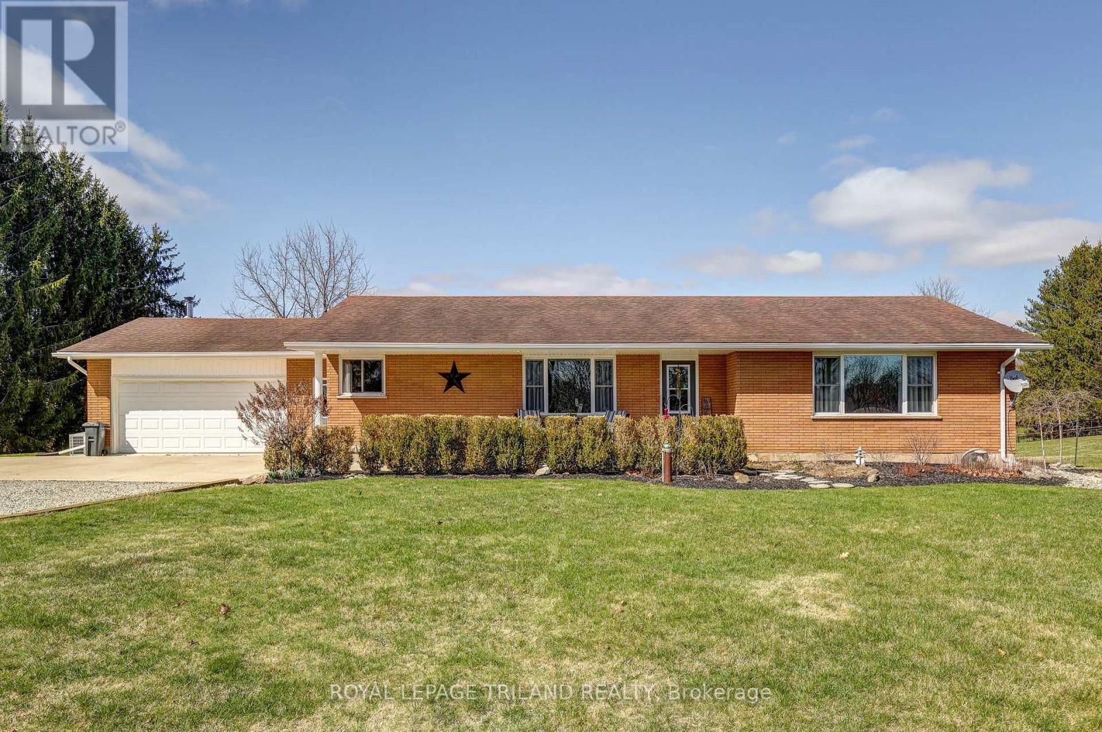 46930 Sparta Line, Central Elgin, Ontario  N0L 2H0 - Photo 2 - X12973998