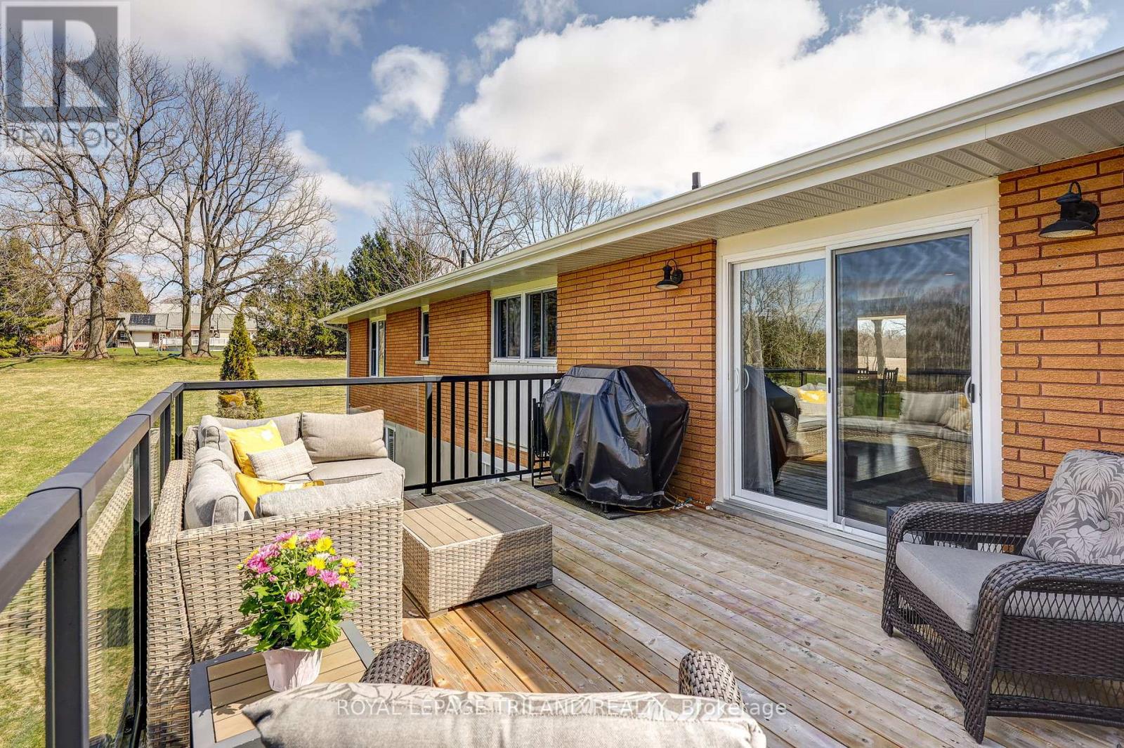 46930 Sparta Line, Central Elgin, Ontario  N0L 2H0 - Photo 42 - X12973998