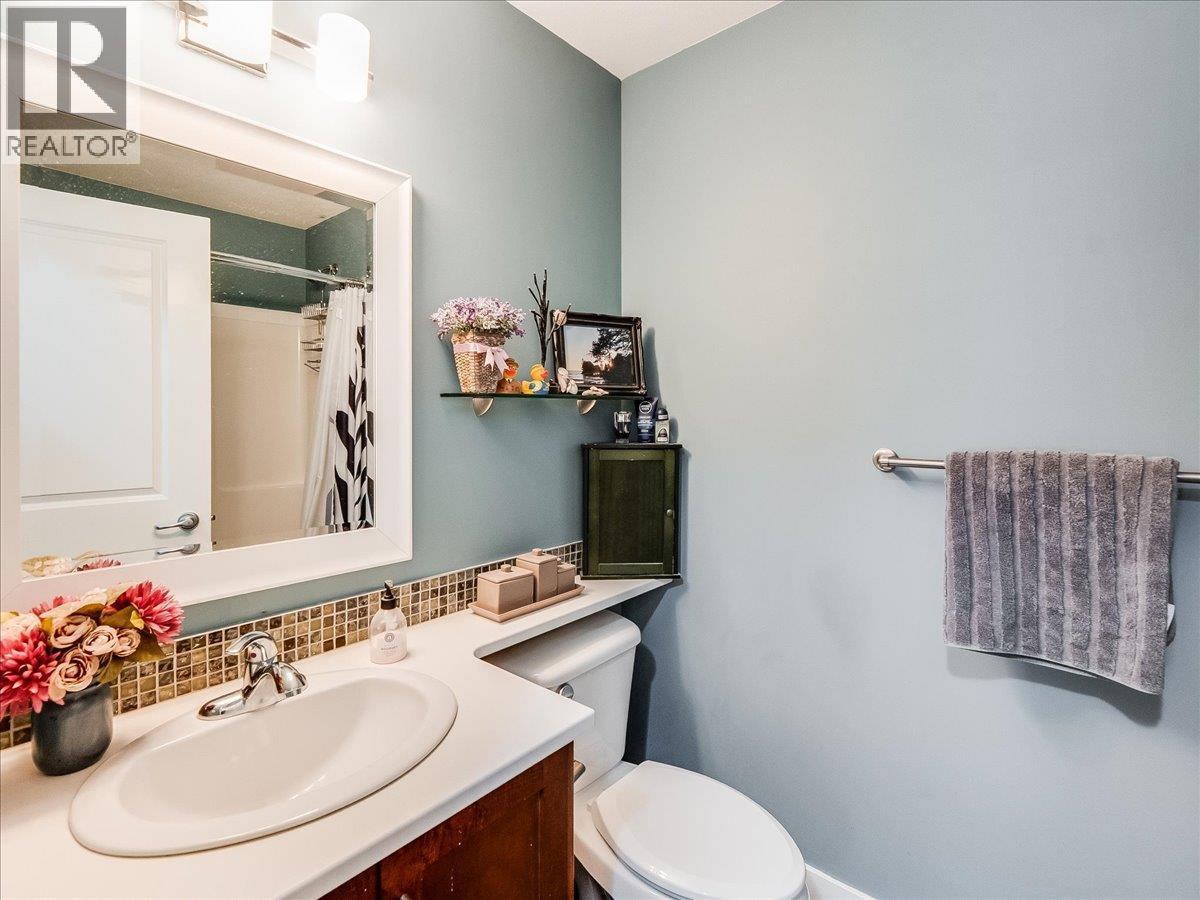 5570 Broadwater Road Unit# 314, Castlegar, British Columbia  V1N 0A1 - Photo 22 - 10382398