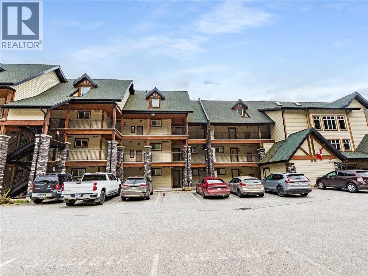 5570 Broadwater Road Unit# 314, Castlegar, British Columbia  V1N 0A1 - Photo 34 - 10382398