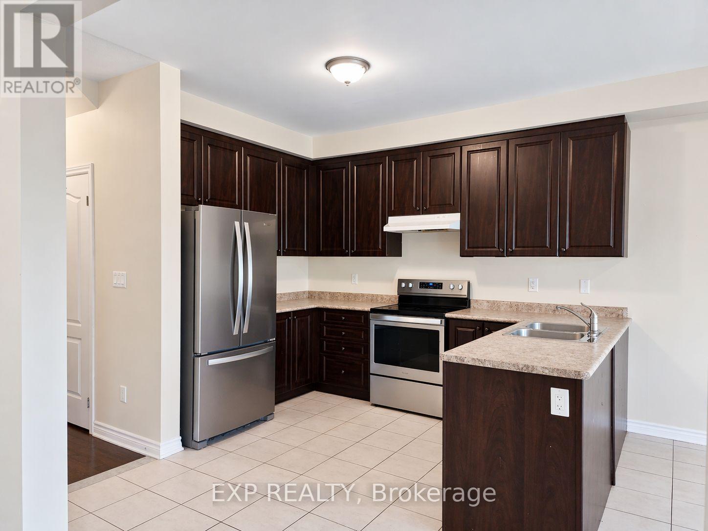 34 Palace Street, Thorold, Ontario  L2V 0J7 - Photo 6 - X12973990