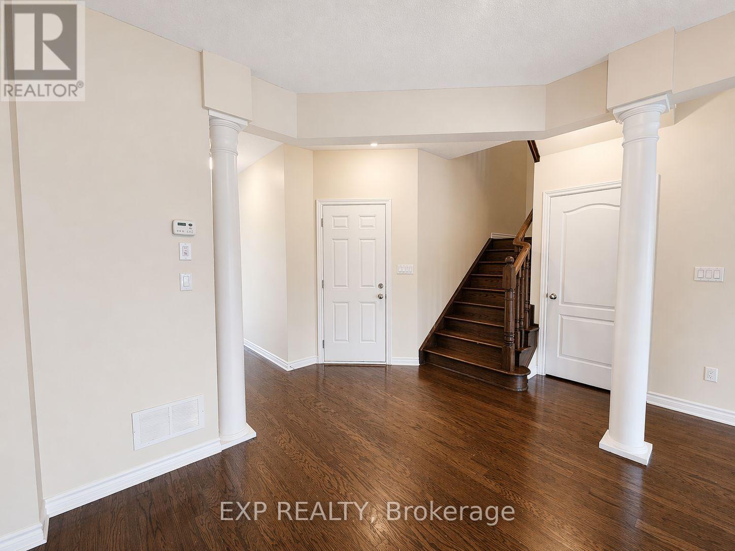 34 Palace Street, Thorold, Ontario  L2V 0J7 - Photo 9 - X12973990