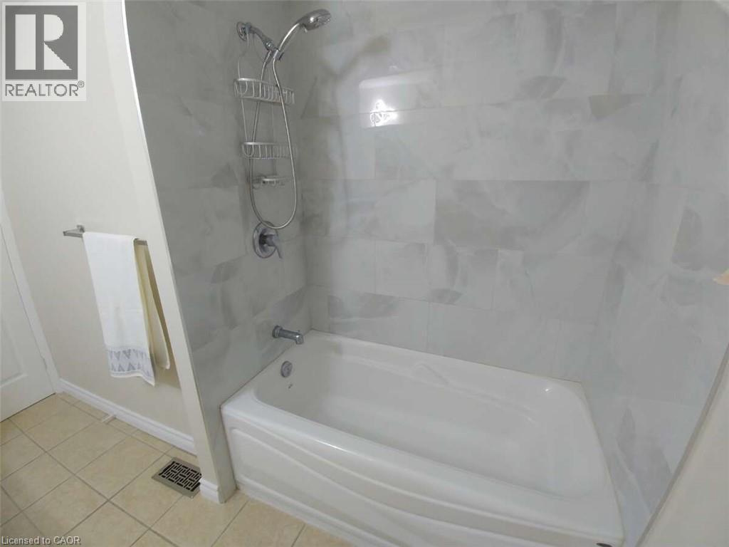 1115 Paramount Drive Unit# 58, Stoney Creek, Ontario  L8J 1P6 - Photo 22 - 40803059