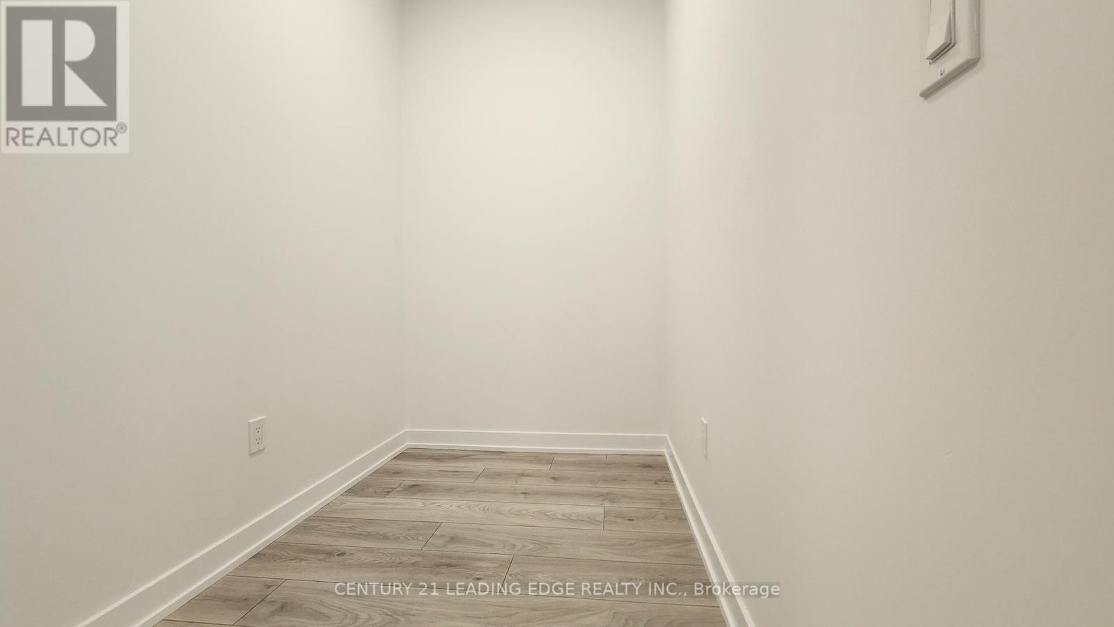 302 - 29 Green Trail Court, Toronto, Ontario  M3C 3S2 - Photo 16 - C12973926