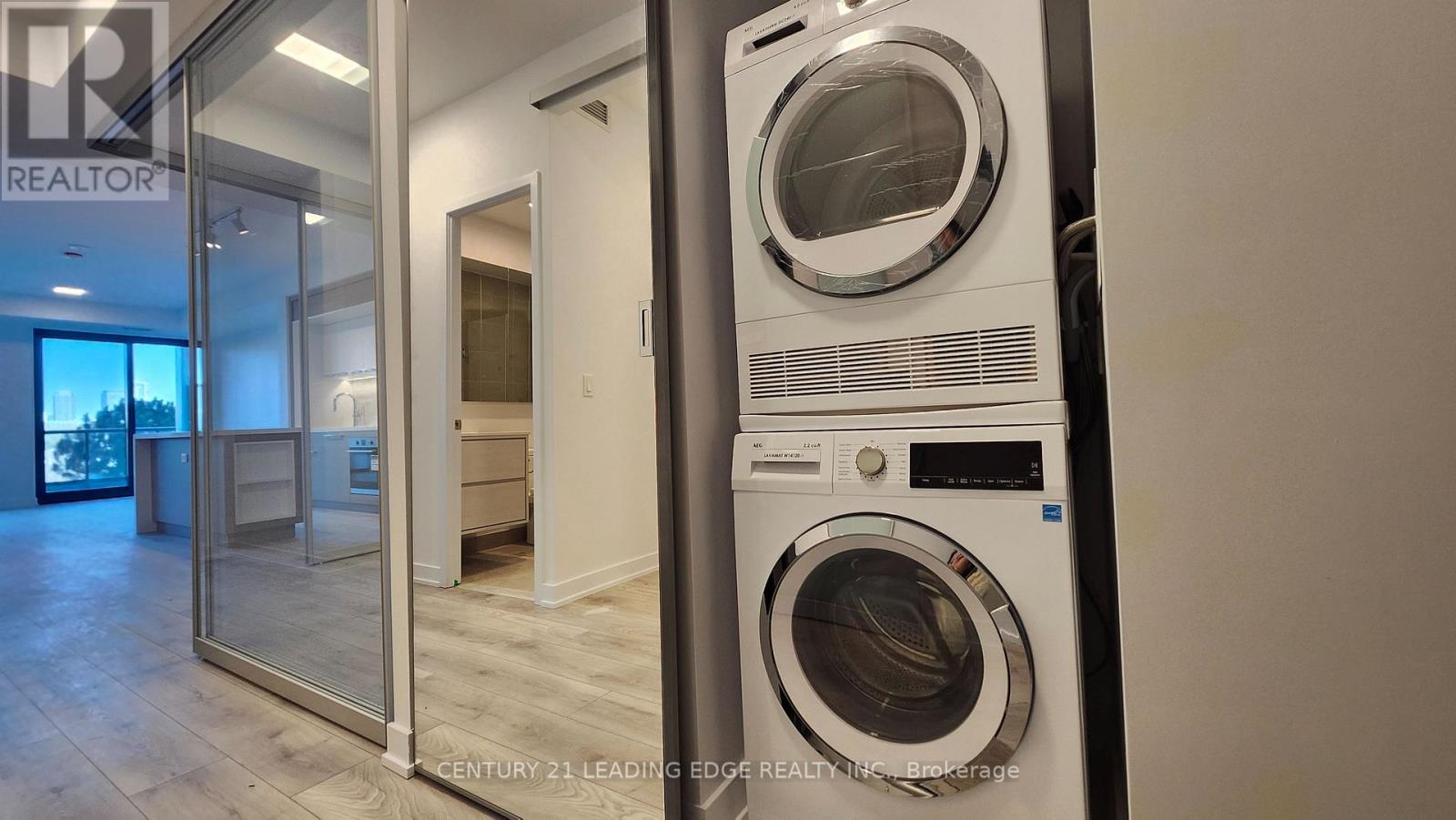 302 - 29 Green Trail Court, Toronto, Ontario  M3C 3S2 - Photo 18 - C12973926