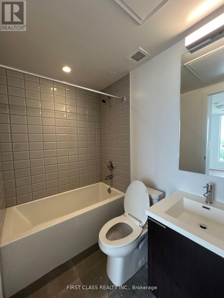 2405 - 203 College Street, Toronto, Ontario  M5T 0C8 - Photo 11 - C12973982