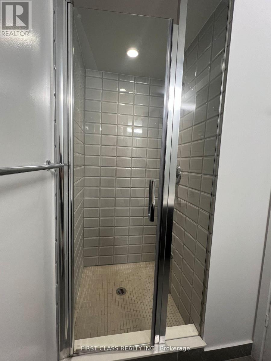 2405 - 203 College Street, Toronto, Ontario  M5T 0C8 - Photo 9 - C12973982