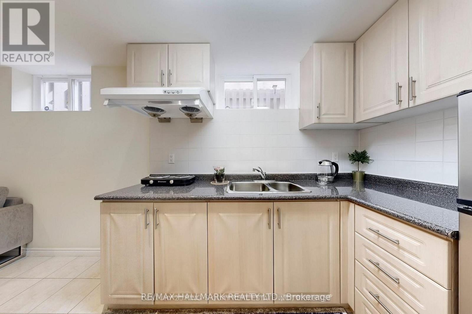 55 Lesgay Crescent, Toronto, Ontario  M2J 2J2 - Photo 26 - C12973986