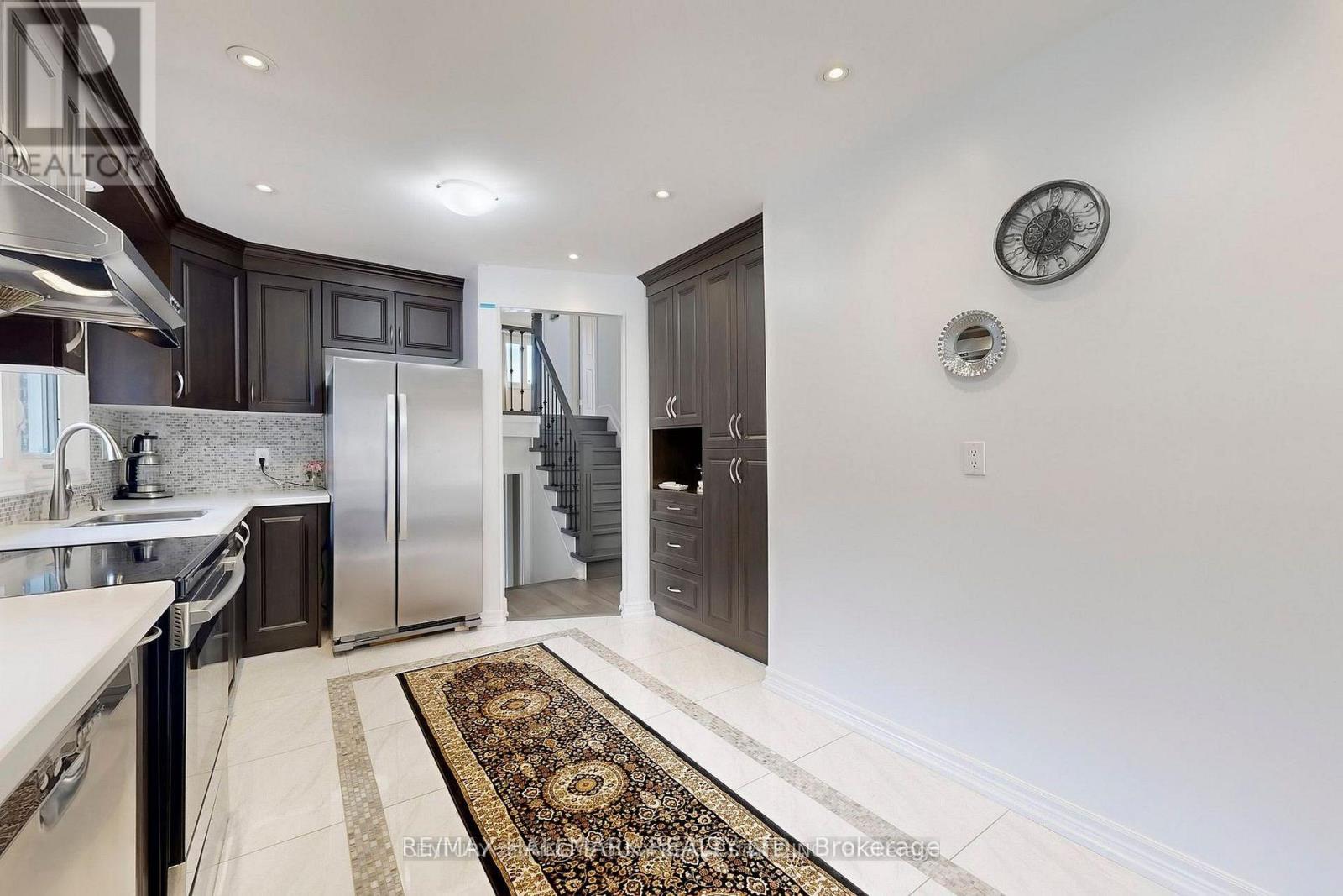 55 Lesgay Crescent, Toronto, Ontario  M2J 2J2 - Photo 8 - C12973986