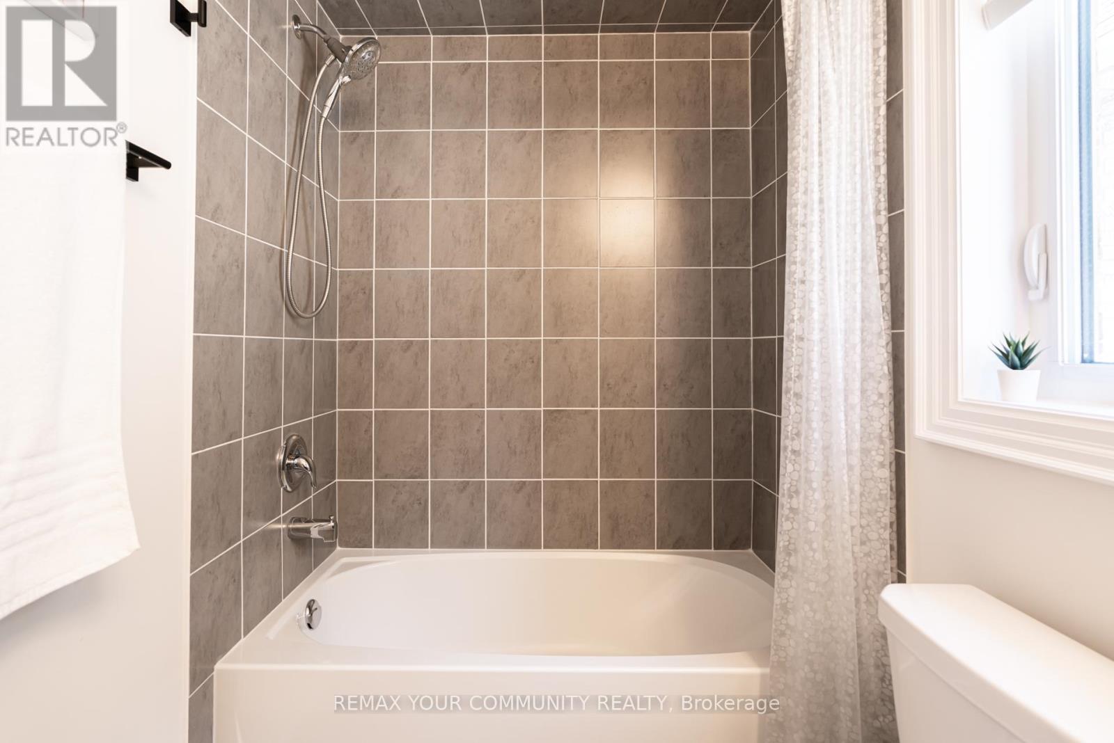 1330 Stevens Road, Innisfil, Ontario  L9S 0P4 - Photo 42 - N12971102