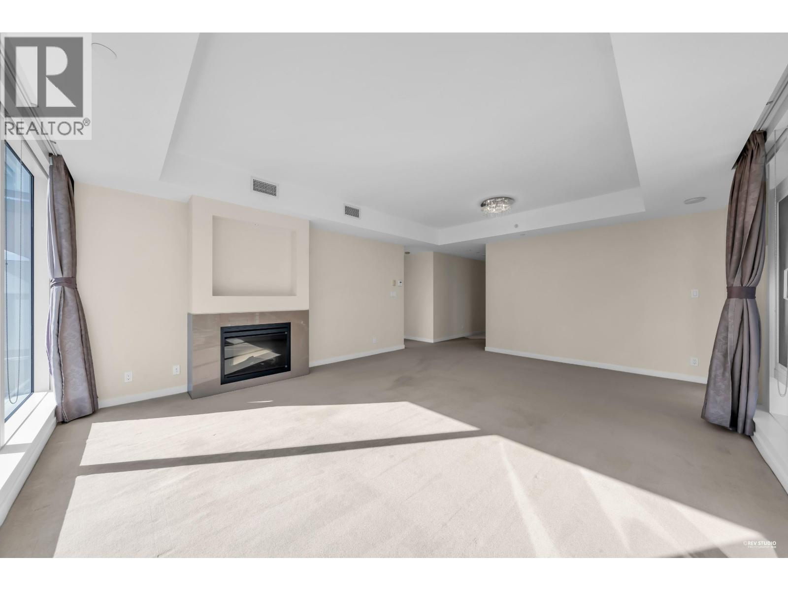 902 5171 Brighouse Way, Richmond, British Columbia  V7C 0A6 - Photo 5 - R3108679