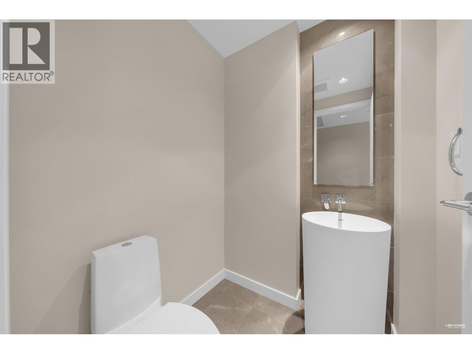 902 5171 Brighouse Way, Richmond, British Columbia  V7C 0A6 - Photo 9 - R3108679