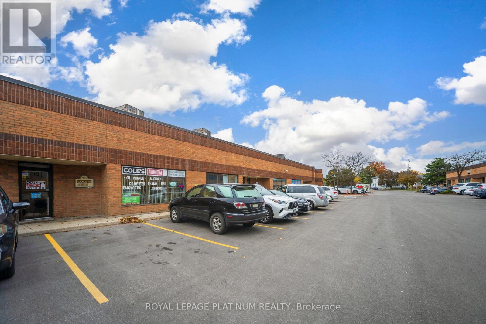 Unit 10 - 85 Rosedale Avenue W, Brampton, Ontario  L6X 4H5 - Photo 4 - W12973118