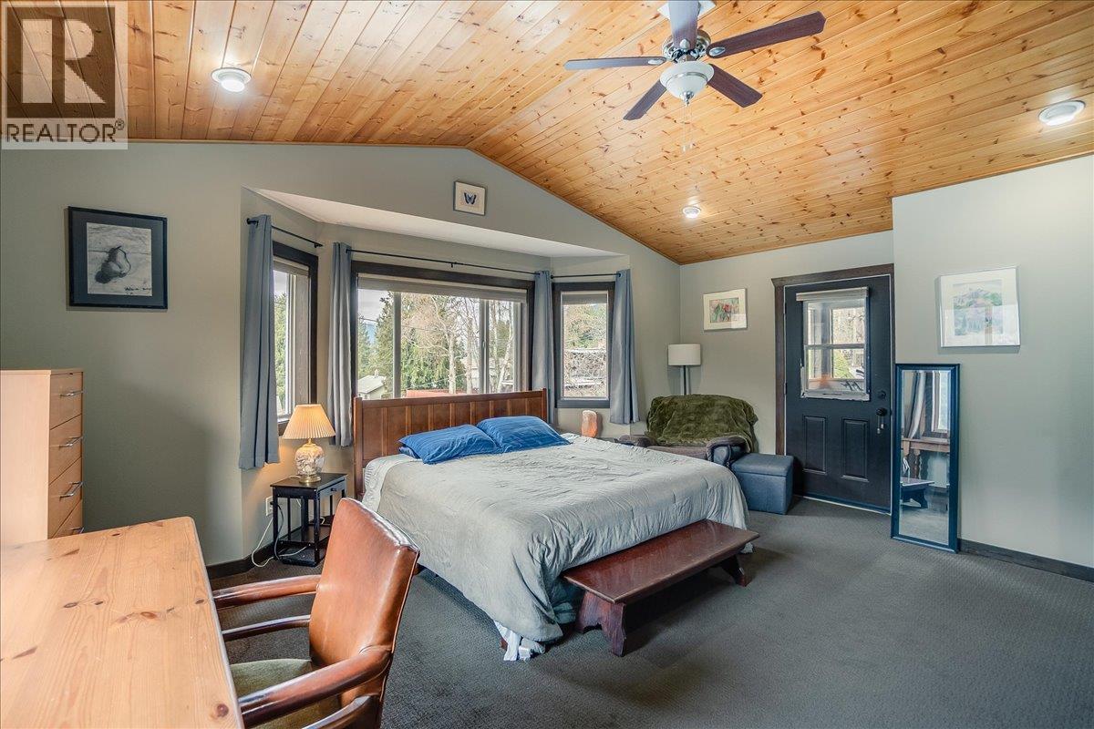 704 Fell Street, Nelson, British Columbia  V1l 3M9 - Photo 24 - 10382311