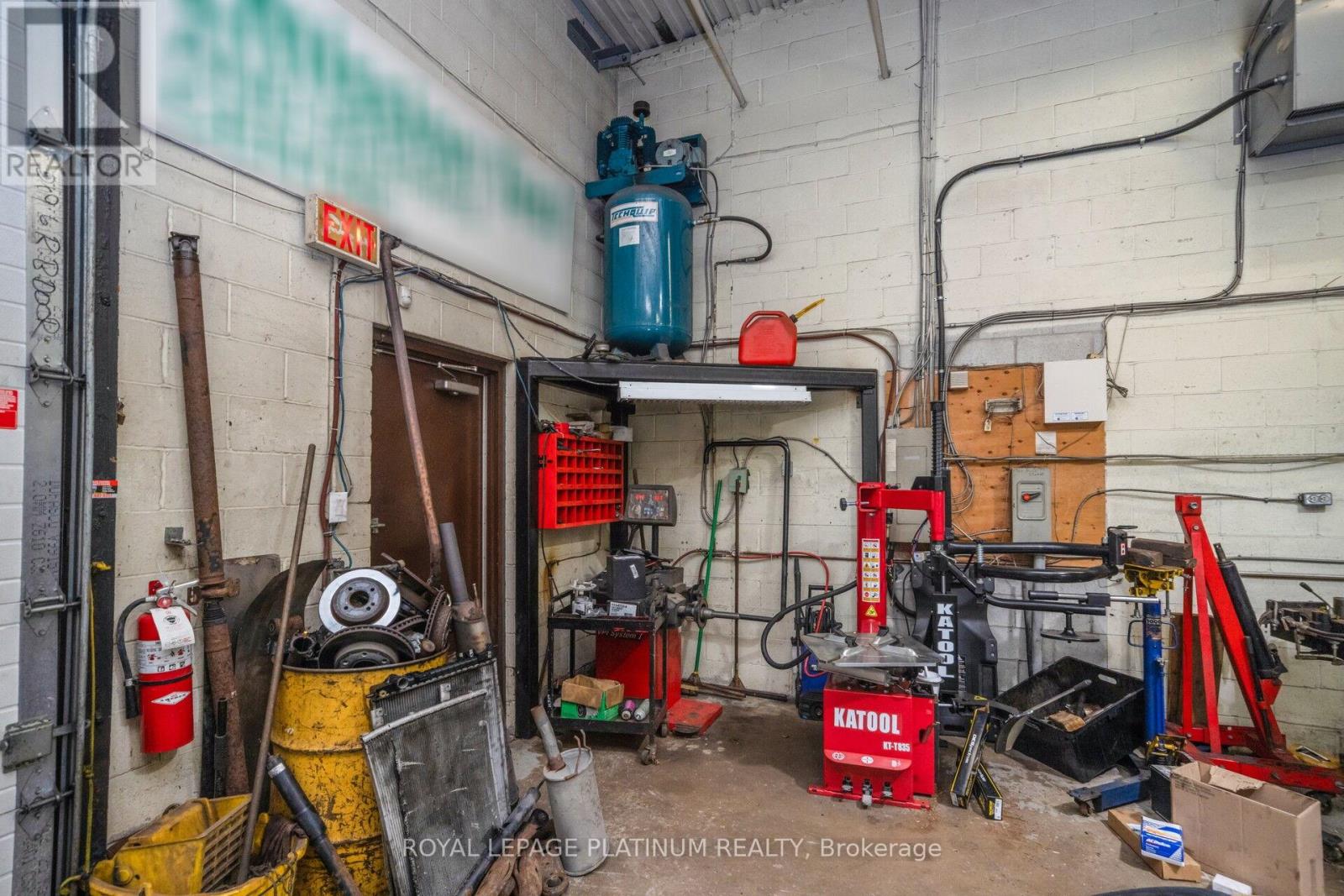 Unit 10 - 85 Rosedale Avenue W, Brampton, Ontario  L6X 4H5 - Photo 19 - W12973118