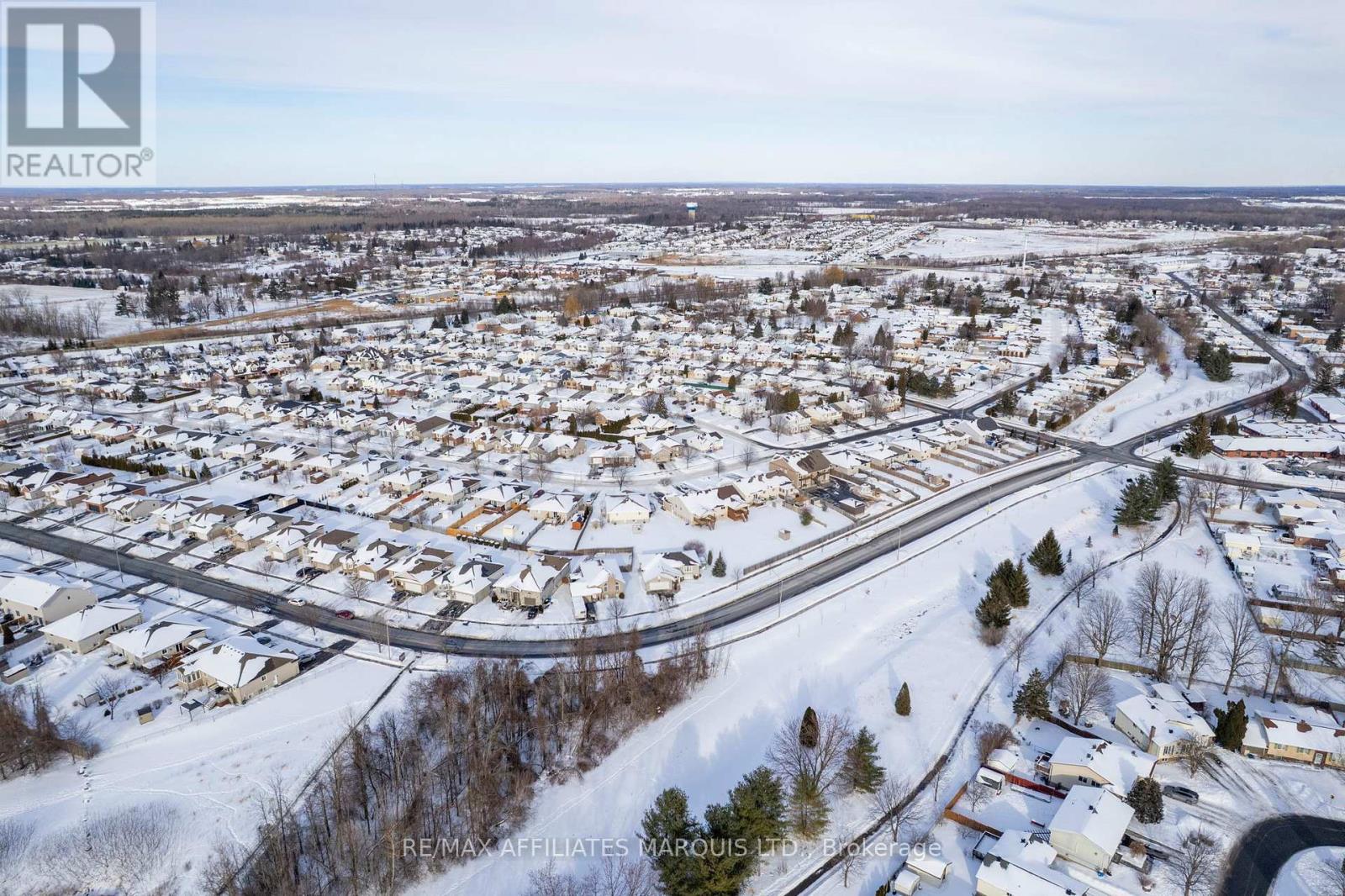 302 Emma Avenue, Cornwall, Ontario  K6J 0A2 - Photo 36 - X12768742