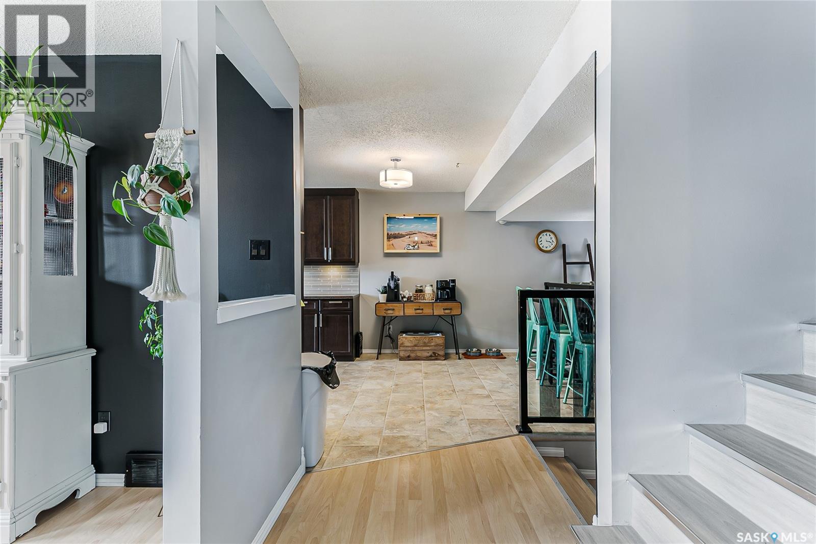 7354 Blakeney Drive, Regina, Saskatchewan  S4X 2M5 - Photo 6 - SK032342