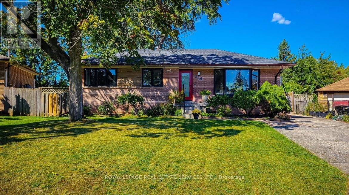 Bsmnt - 569 Valley Drive, Oakville, Ontario  L6L 4L9 - Photo 1 - W12973942