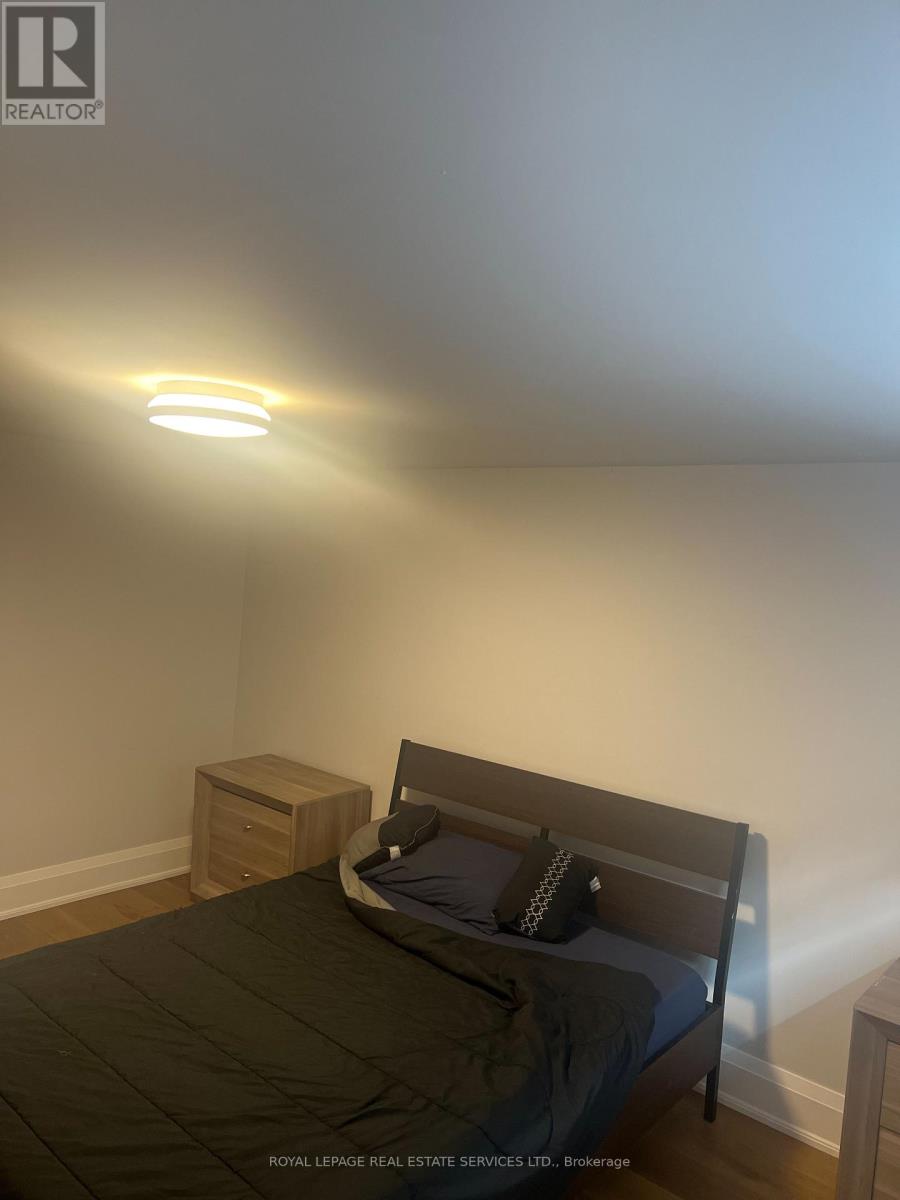 Bsmnt - 569 Valley Drive, Oakville, Ontario  L6L 4L9 - Photo 6 - W12973942