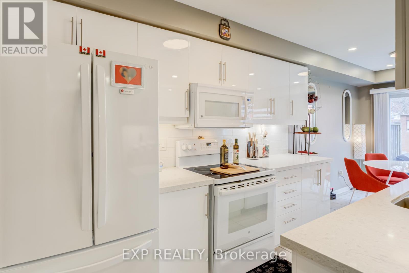 88 - 770 Othello Court, Mississauga, Ontario  L5W 1Y3 - Photo 11 - W12973970