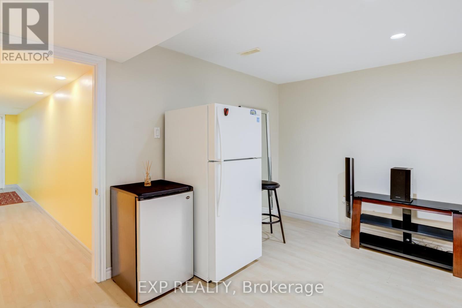 88 - 770 Othello Court, Mississauga, Ontario  L5W 1Y3 - Photo 35 - W12973970