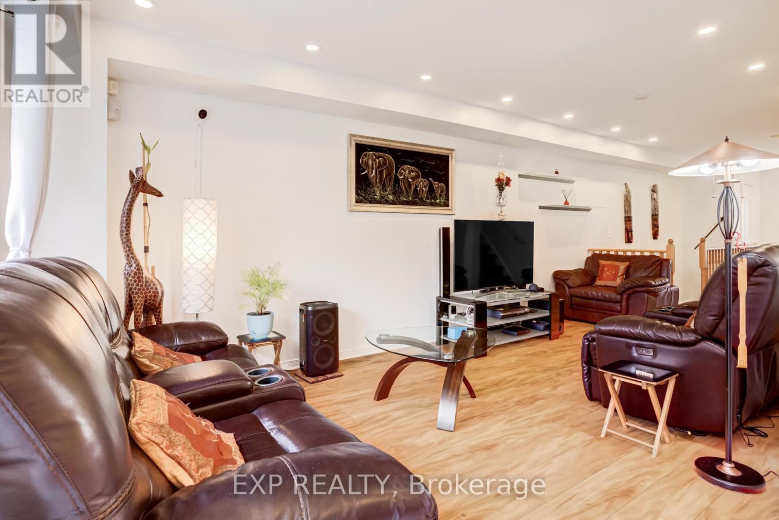 88 - 770 Othello Court, Mississauga, Ontario  L5W 1Y3 - Photo 6 - W12973970