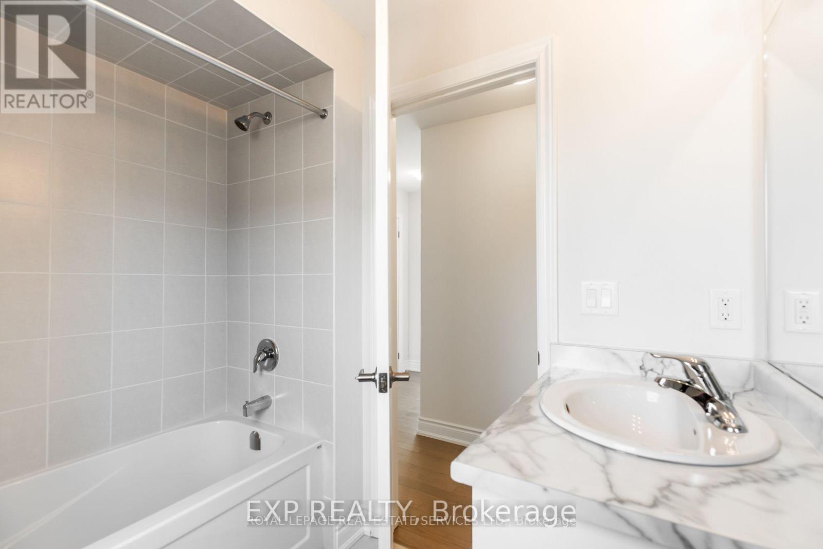 Unit 2 - 3289 Sixth Line, Oakville, Ontario  L6H 0Z6 - Photo 23 - W12974000