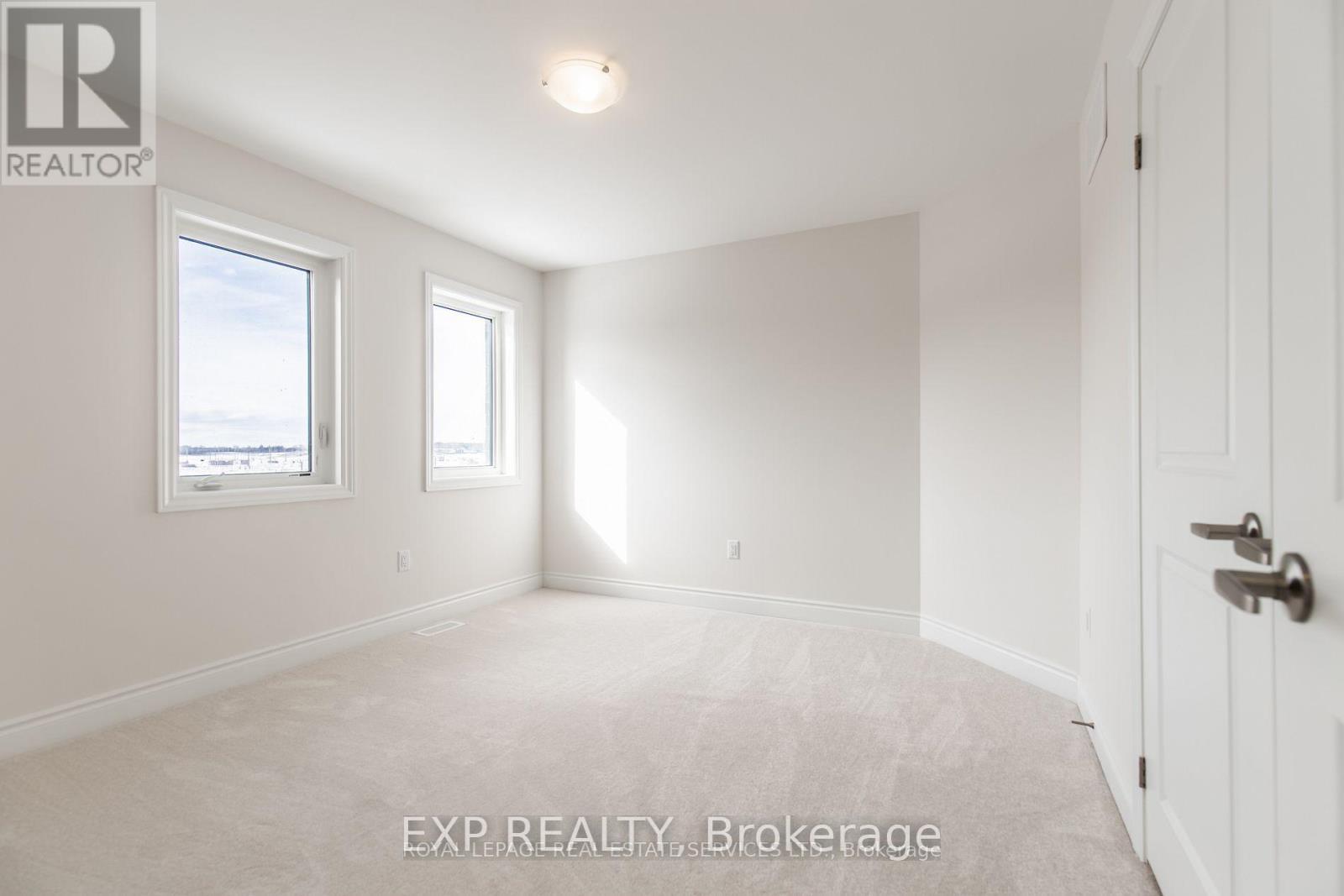 Unit 2 - 3289 Sixth Line, Oakville, Ontario  L6H 0Z6 - Photo 7 - W12974000