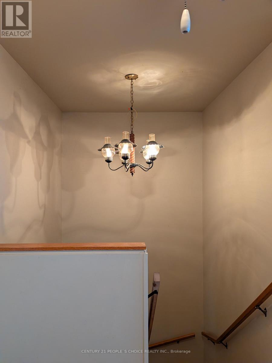 89 - 14 London Green Court E, Toronto, Ontario  M3N 1K2 - Photo 10 - W12974010